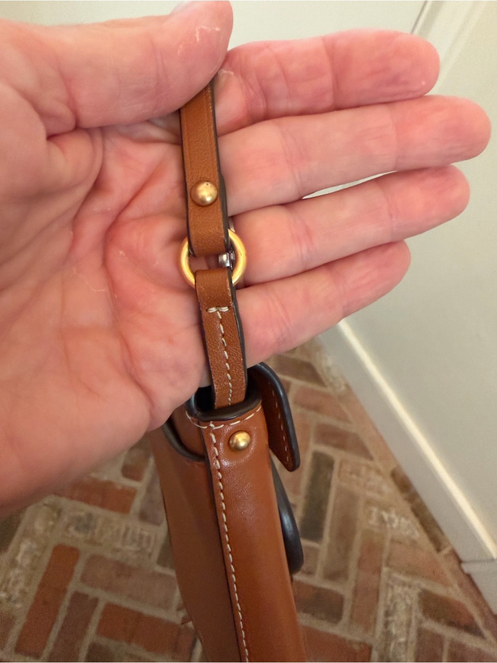 Tory Burch Leather Miller Phone Crossbody in Chestnut - Picture 7 of 8